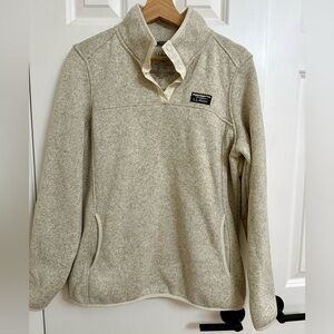 L.L. Bean women’s Beige Crewneck fleece Sweater size large